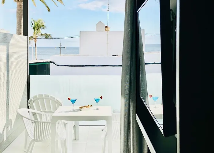Apartment Canaryislandshost L Brisa Del Atlantico Playa Honda (Lanzarote)